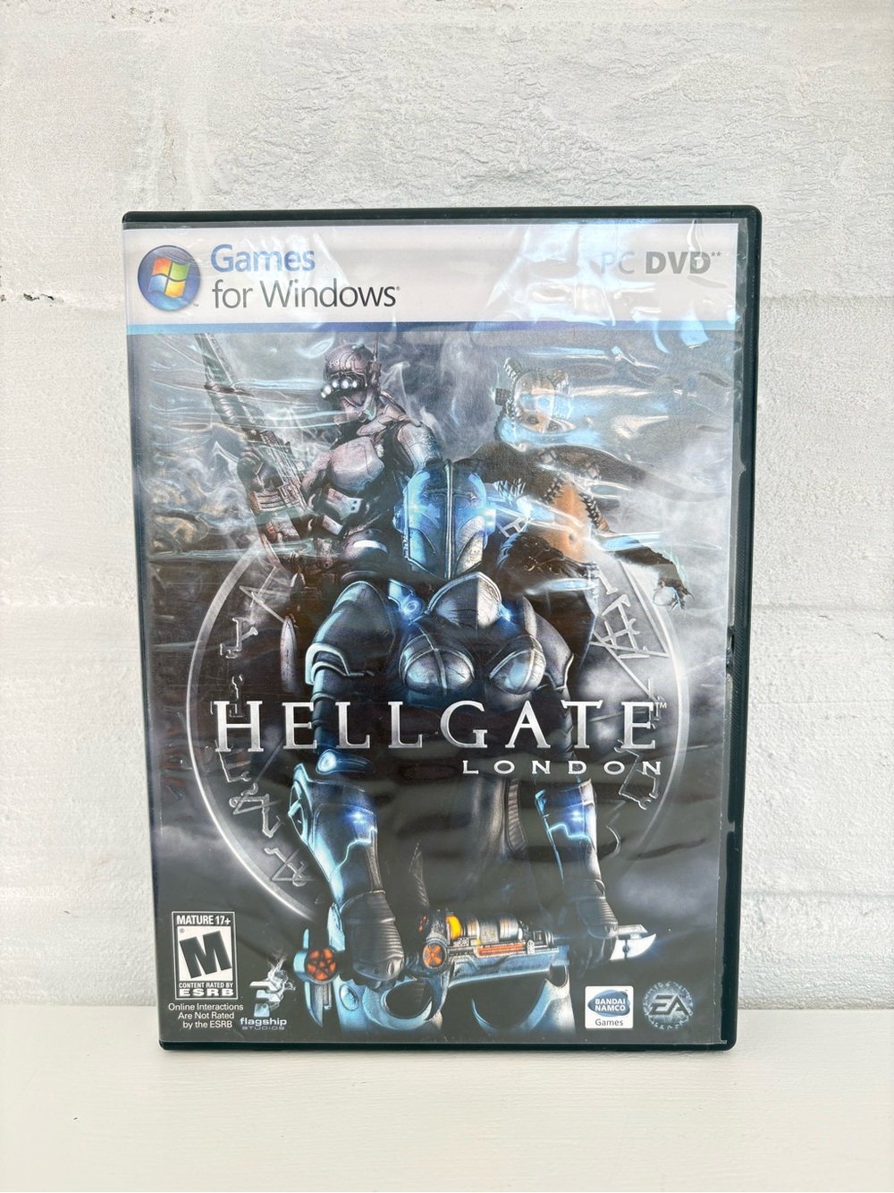 Hellgate London Collector's Edition Game Disc & Bonus Disc with Manual PC DVD